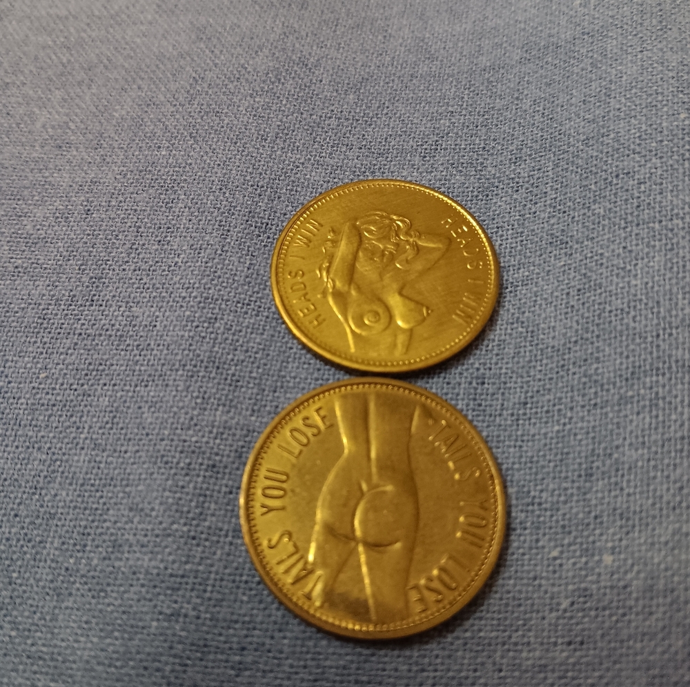 Gold-Toned Novelty Heads Or Tails Coin One Coin Only